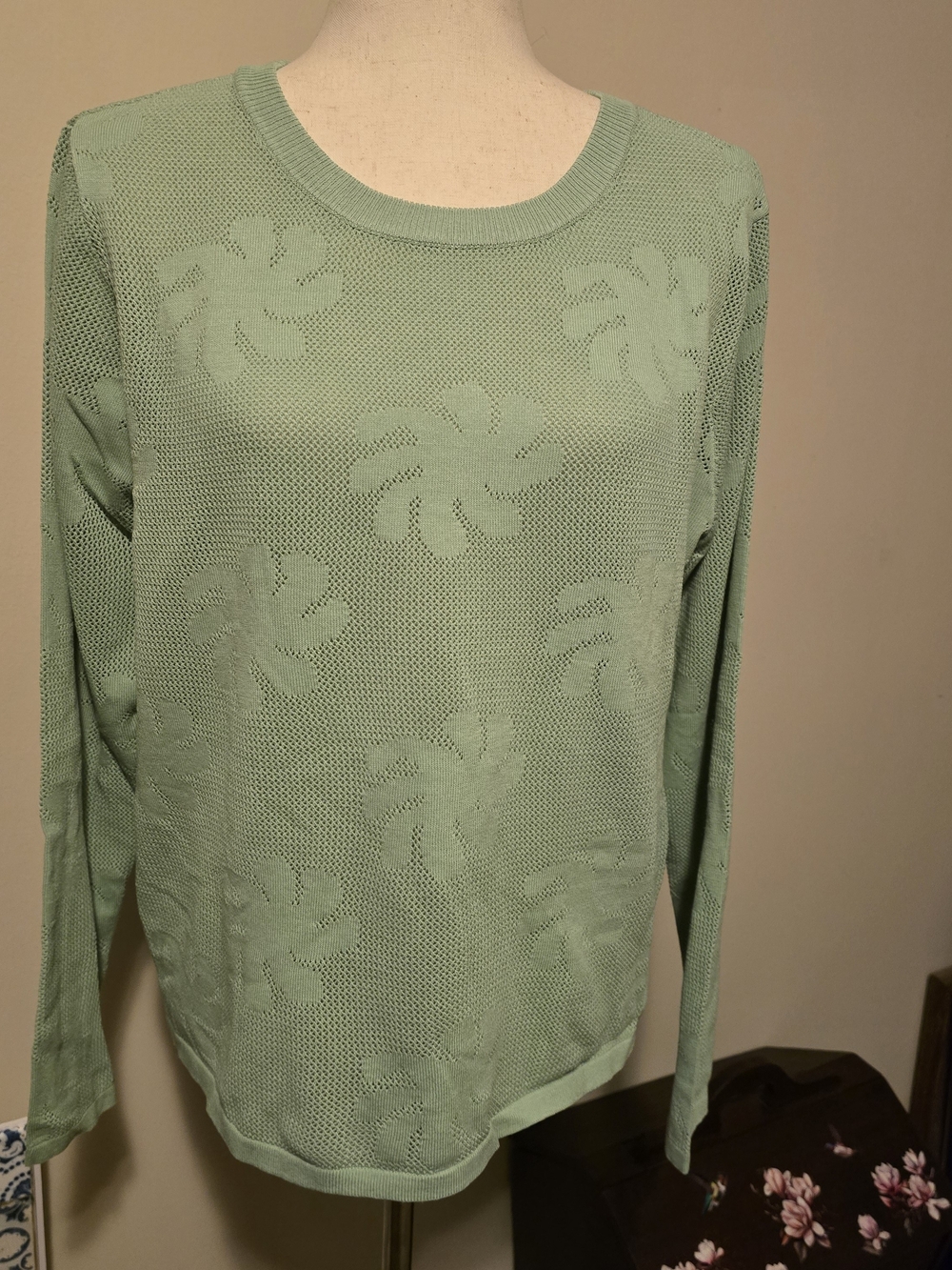 Maurices Mint Green Floral Mesh Crewneck Sweater Sz L